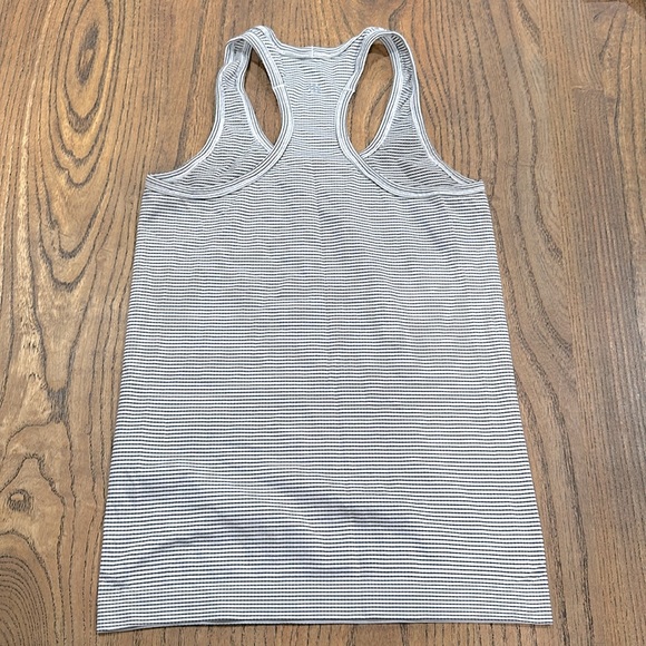 Lululemon Swiftly Tech Racerback White Black Stripe tank top S/M - Picture 8 of 10
